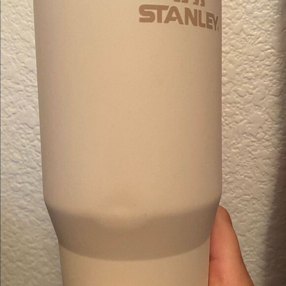 Stanley 30 oz Quencher Tumbler – Rose Quartz (Pink & Cream) - Picture 11 of 11